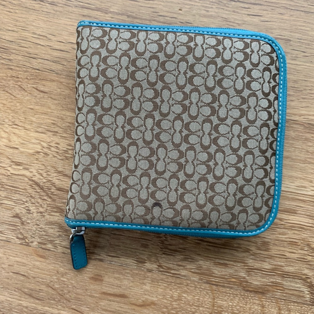 COACH • CD DVD Case